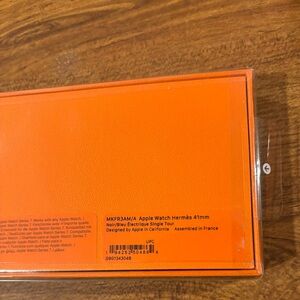 Apple Hermès Noir/Bleu Électrique Single Tour 41mm